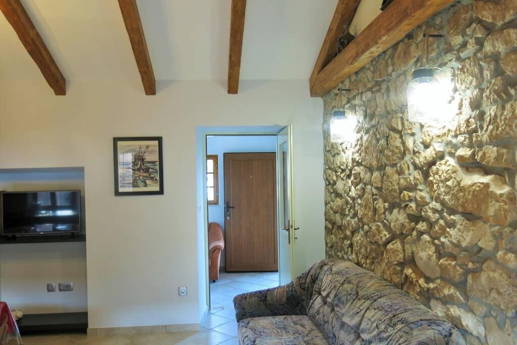 Vacation Home Marinici มอชเชนิชกา ดรากา ภายนอก รูปภาพ
