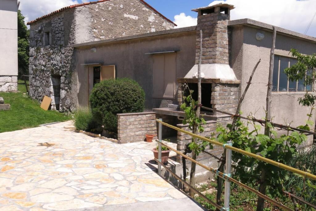 Vacation Home Marinici มอชเชนิชกา ดรากา ภายนอก รูปภาพ